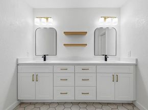 5940  Hunters View Lane , Dallas Texas 75232