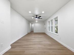 5940  Hunters View Lane , Dallas Texas 75232