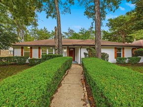 5940  Hunters View Lane , Dallas Texas 75232