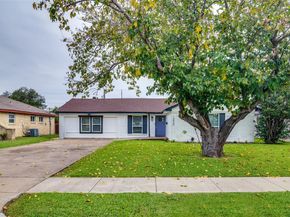 2405  Whippoorwill Drive , Mesquite Texas 75149
