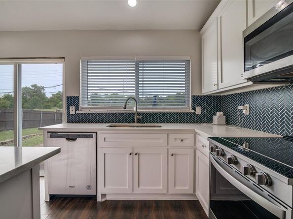 2405  Whippoorwill Drive , Mesquite Texas 75149