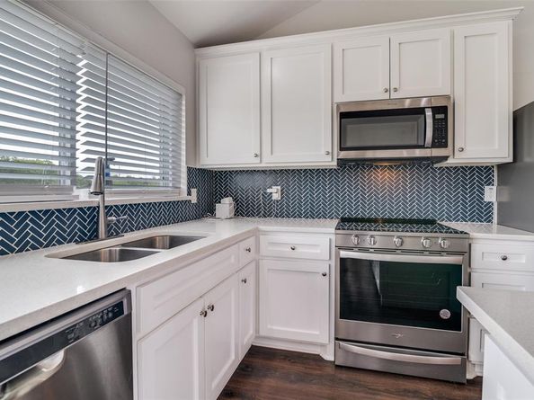 2405  Whippoorwill Drive , Mesquite Texas 75149
