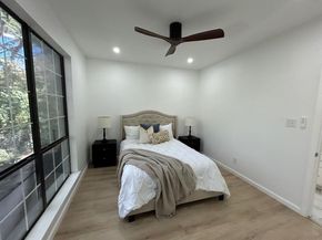 8545  Midpark Road  9, Dallas Texas 75240