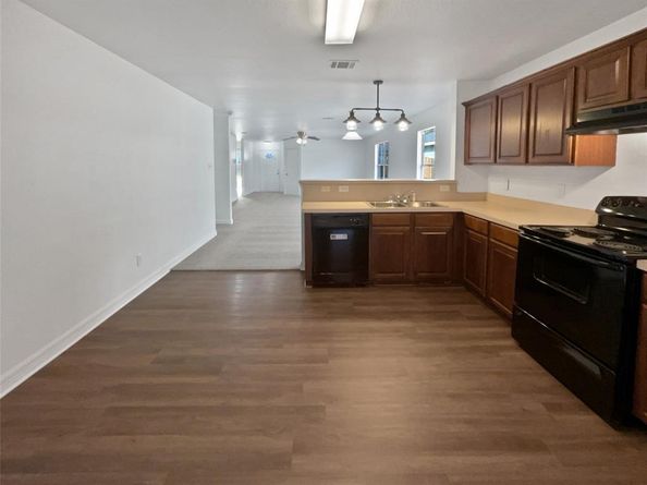 1709  Vineridge Lane , Burleson Texas 76028