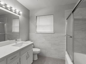 1021  Blue Lake Drive , Fort Worth Texas 76103