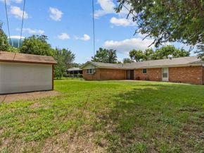 1021  Blue Lake Drive , Fort Worth Texas 76103