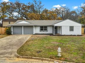 905  Pontiac Court , Arlington Texas 76013