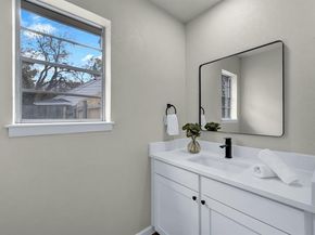 905  Pontiac Court , Arlington Texas 76013