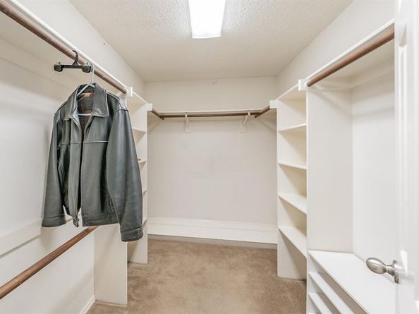 6102  Hawkeye Road , Rowlett Texas 75089