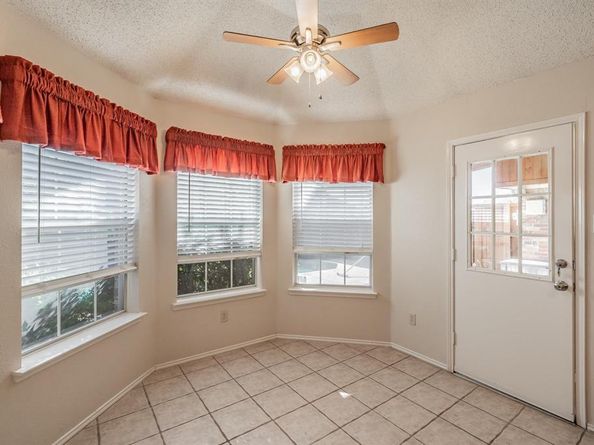 6102  Hawkeye Road , Rowlett Texas 75089