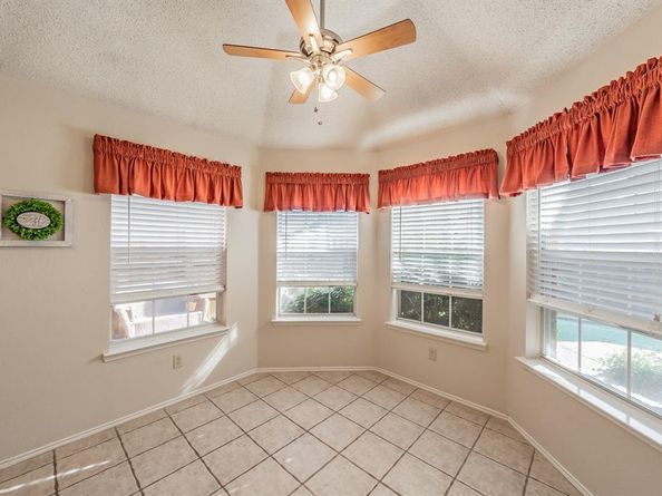 6102  Hawkeye Road , Rowlett Texas 75089