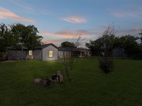 1610 SW 3rd Street , Grand Prairie Texas 75051