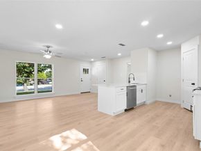 1610 SW 3rd Street , Grand Prairie Texas 75051