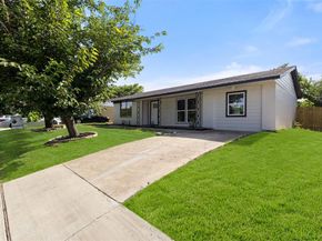 1610 SW 3rd Street , Grand Prairie Texas 75051
