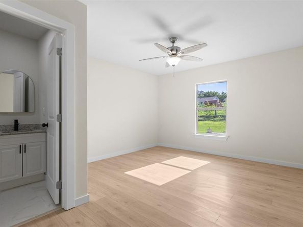 1610 SW 3rd Street , Grand Prairie Texas 75051