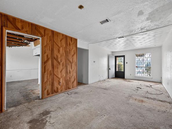 6245  Fenway Street , Dallas Texas 75217