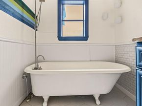 1800  Virginia Place , Fort Worth Texas 76107