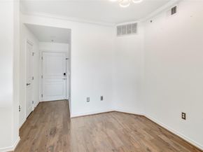 330  Las Colinas Boulevard E 422, Irving Texas 75039