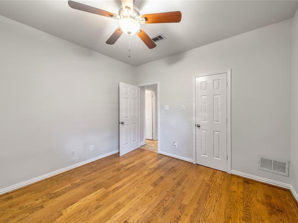 4112  Fairlakes Court , Dallas Texas 75228