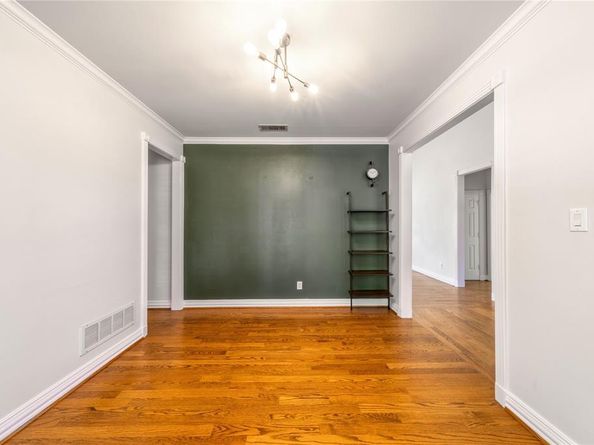 4112  Fairlakes Court , Dallas Texas 75228