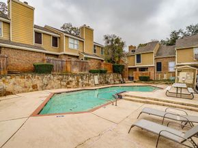 2117  Park Willow Lane  D, Arlington Texas 76011