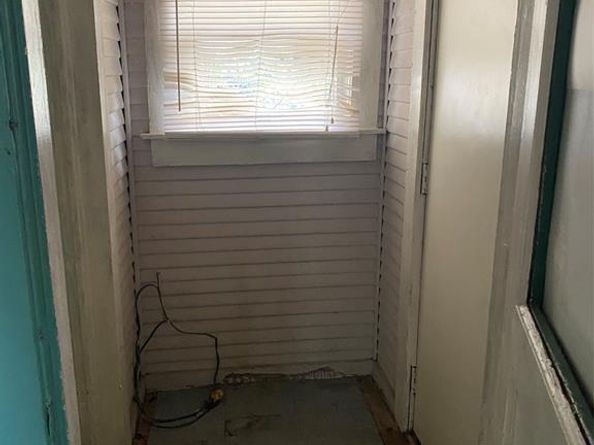 3709  College Avenue , Fort Worth Texas 76110