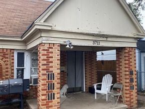 3709  College Avenue , Fort Worth Texas 76110