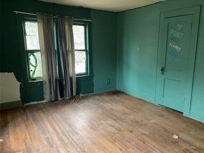 3709  College Avenue , Fort Worth Texas 76110