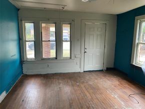 3709  College Avenue , Fort Worth Texas 76110