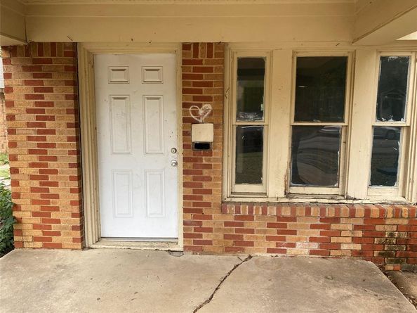 3709  College Avenue , Fort Worth Texas 76110