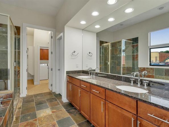 5631  Longview Street , Dallas Texas 75206