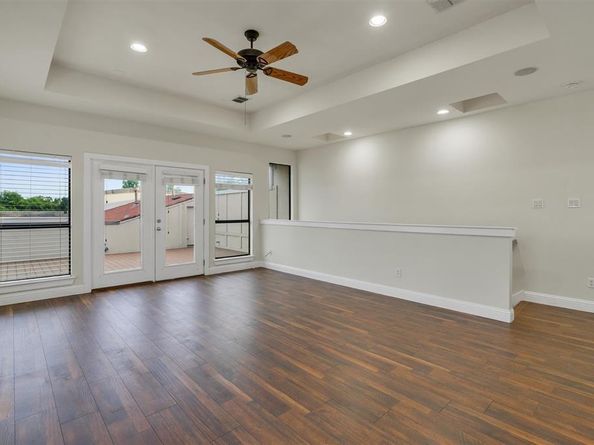 5631  Longview Street , Dallas Texas 75206