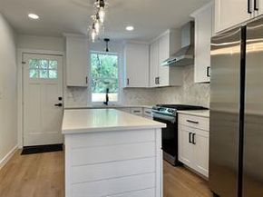 3719  Metropolitan Avenue , Dallas Texas 75210