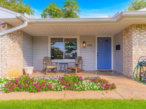 1314  Sandy Circle , Irving Texas 75060