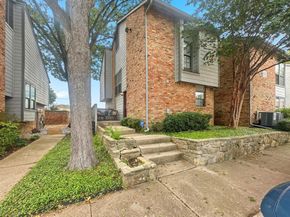15151  Berry Trail  601, Dallas Texas 75248