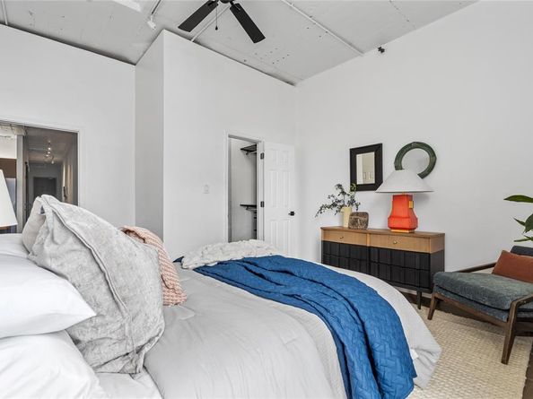 1122  Jackson Street  203, Dallas Texas 75202