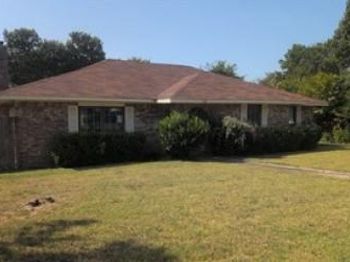 814  Oakbluff Drive 