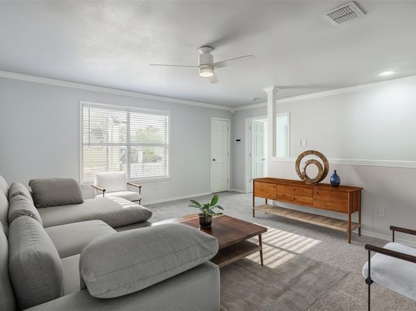 6512  Willow Oak Court , Fort Worth Texas 76112