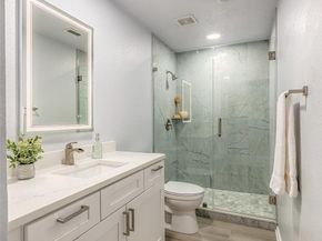 6512  Willow Oak Court , Fort Worth Texas 76112