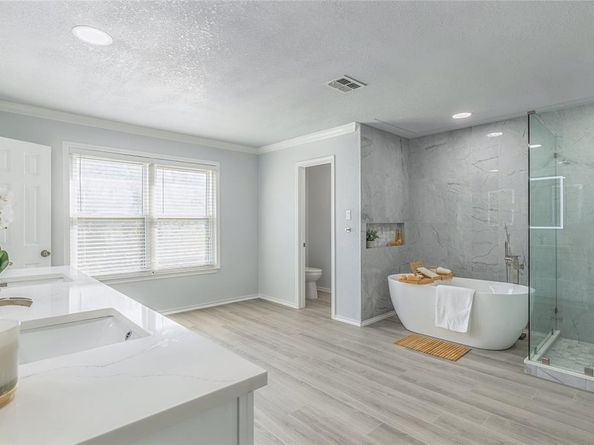 6512  Willow Oak Court , Fort Worth Texas 76112