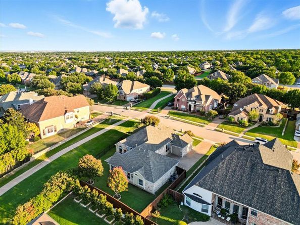 2012  Annabel Avenue , Flower Mound Texas 75028