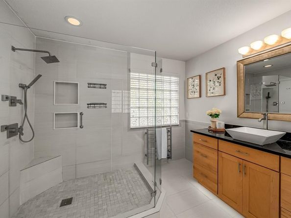 6053  Buffridge Trail , Dallas Texas 75252
