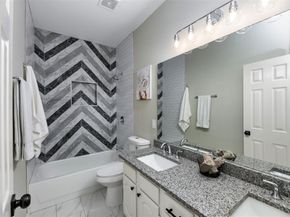 716  Red Oak  , Crowley Texas 76036