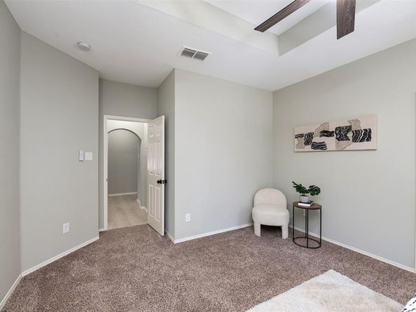 716  Red Oak  , Crowley Texas 76036