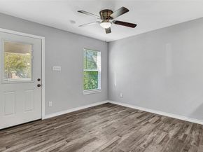 4042  Ladale Drive , Dallas Texas 75212