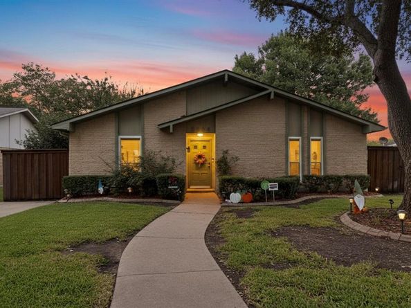 3904  Villa Downs Drive , Plano Texas 75023
