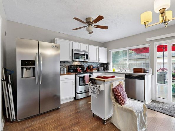 3904  Villa Downs Drive , Plano Texas 75023