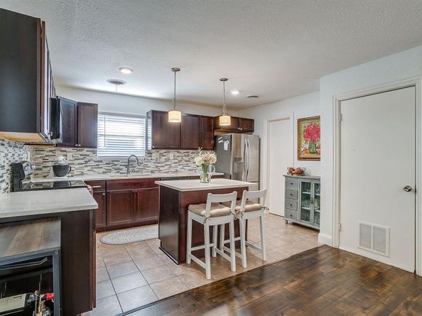 6105  Trail Lake Drive , Fort Worth Texas 76133