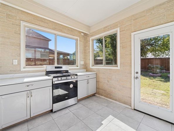 1805  Longwood Lane , Garland Texas 75042