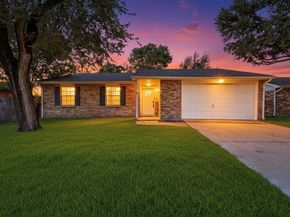 6407  Redwood Lane , Rowlett Texas 75089
